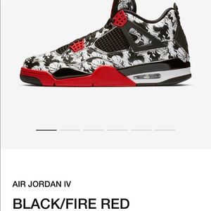 AIR JORDAN IV